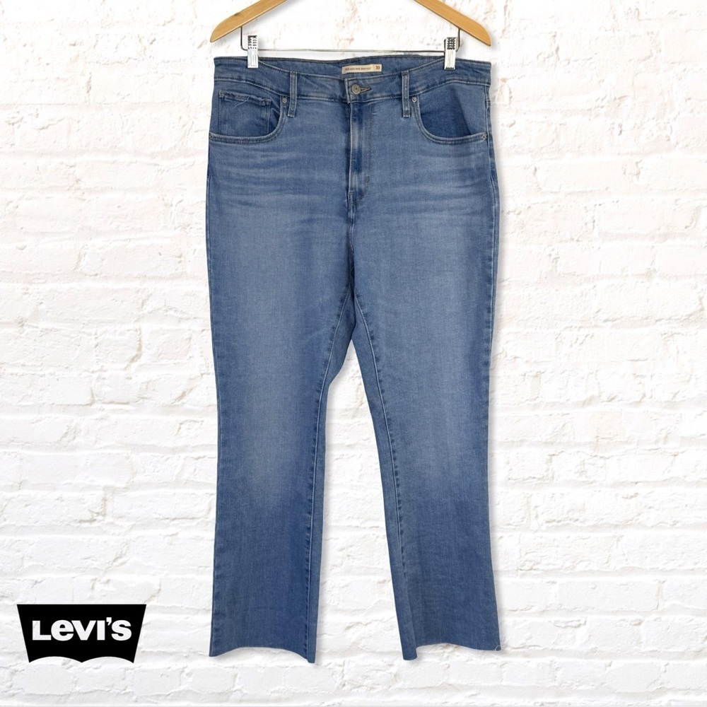 Levi’s 725 High Rise Bootcut Jeans 33 – Cropped Raw Hem Light Wash - Picture 3 of 10
